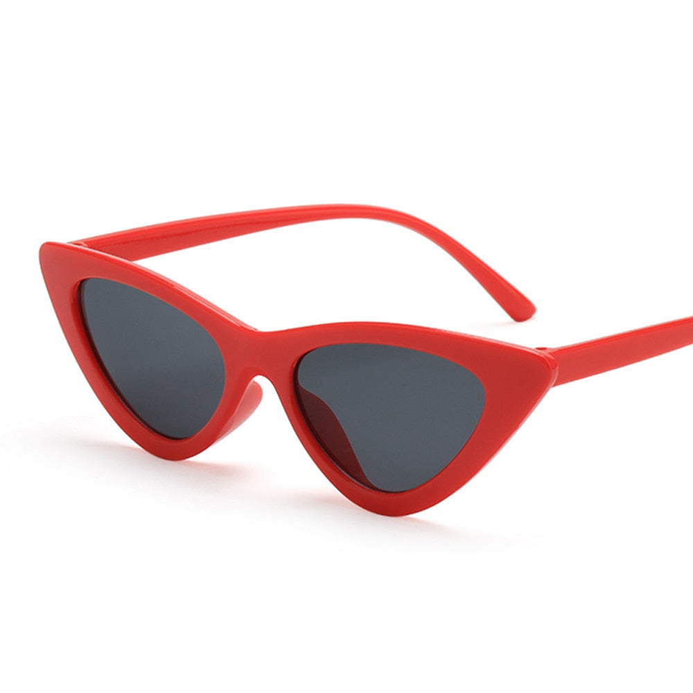 2022 New Vintage Cat Eye Sunglasses Small Frame Retro Sunglasses UV400 Protection Eyewear Fashion Trendy Streetwear Eyewear
